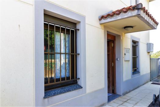 VENDIDO – En Mera, se vende casa