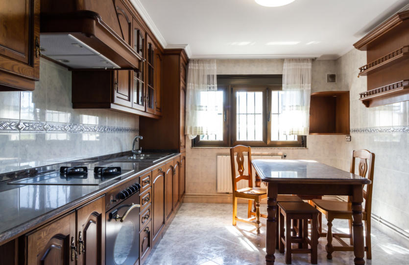 En Mera, se vende casa