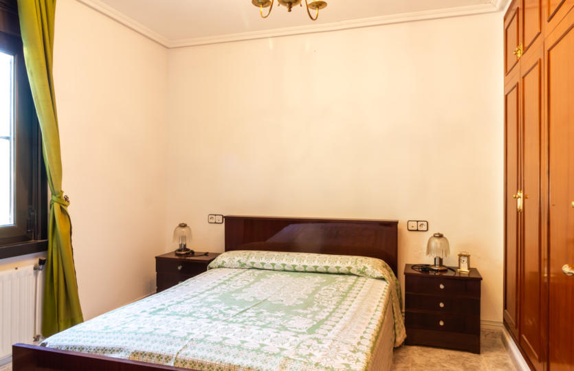 En Mera, se vende casa