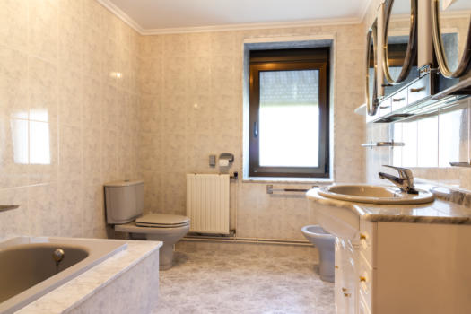 VENDIDO – En Mera, se vende casa