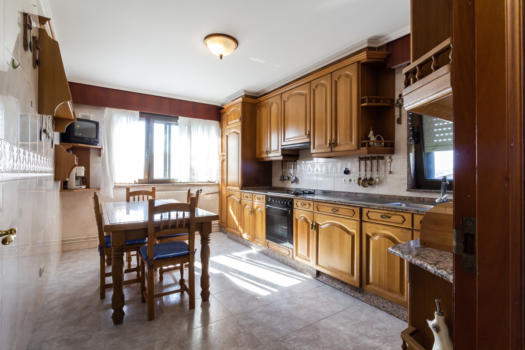 VENDIDO – En Mera, se vende casa