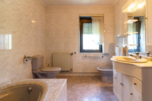 VENDIDO – En Mera, se vende casa