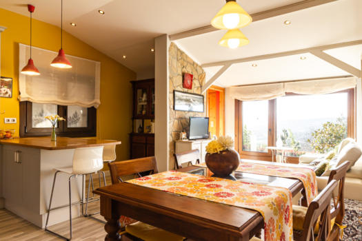 VENDIDO – En venta casa y bungalow en Abegondo