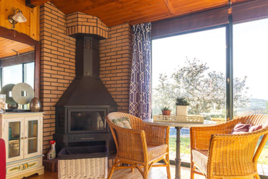 VENDIDO – En venta casa y bungalow en Abegondo