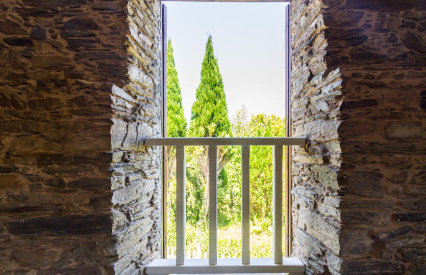 Se vende casa de piedra