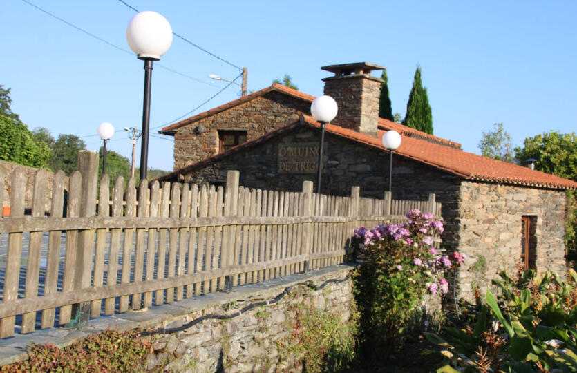 se vende casa de piedra
