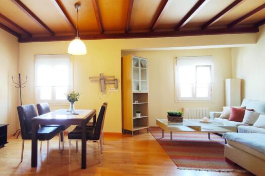 VENDIDO – Se vende piso en el centro de Betanzos