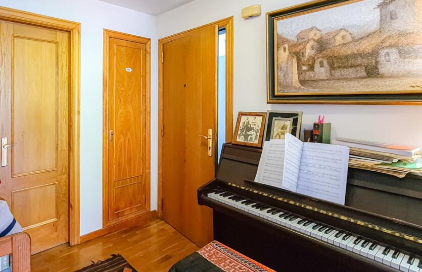 En venta dúplex en Sta. Cruz