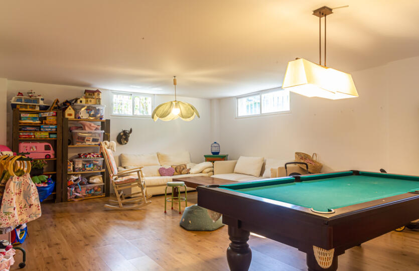 Se vende casa en Bergondo