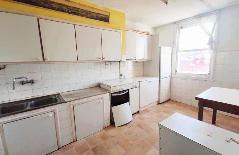 Se vende piso en la Ciudad Vieja