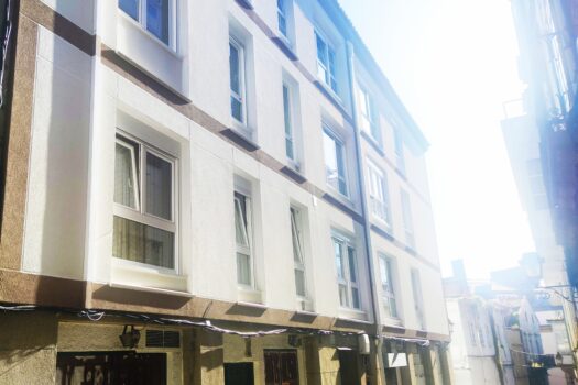 VENDIDO – En la Ciudad Vieja se vende piso