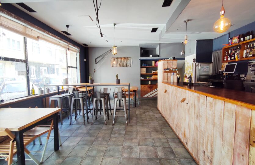 En venta local comercial en Montealto