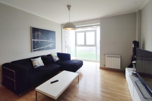 VENDIDO – Se vende exclusivo piso con piscina y vistas al mar