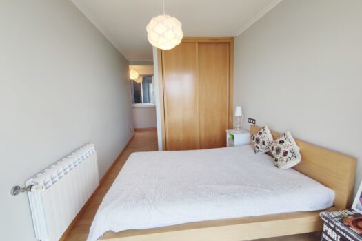 VENDIDO – Se vende exclusivo piso con piscina y vistas al mar