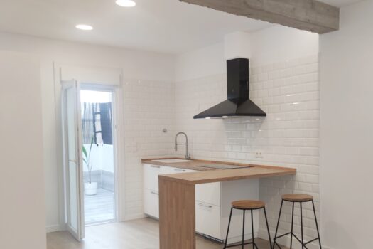 VENDIDO-Piso en venta con terraza, a estrenar