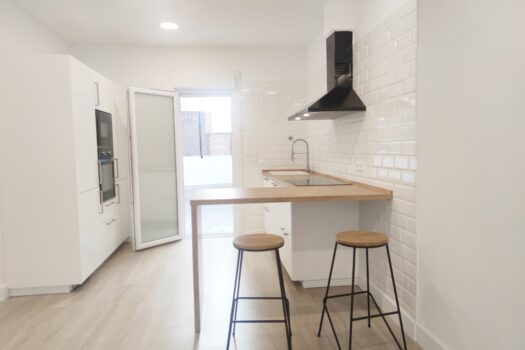 VENDIDO-Piso en venta con terraza, a estrenar