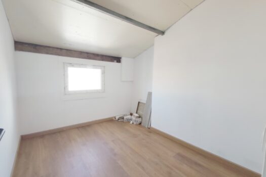 VENDIDO-Piso en venta con terraza, a estrenar