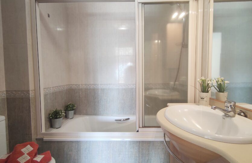 Piso en venta con garaje y trastero