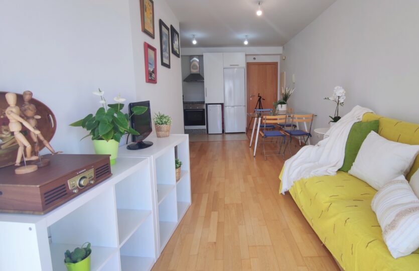 Se vende piso en Ares