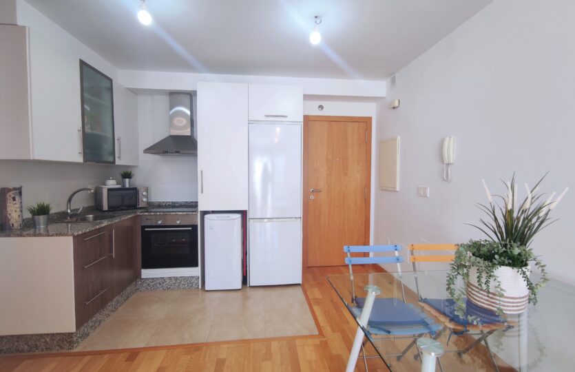 Se vende piso en Ares
