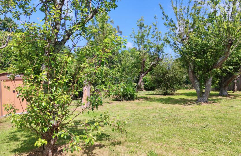 Se vende casa en Cecebre