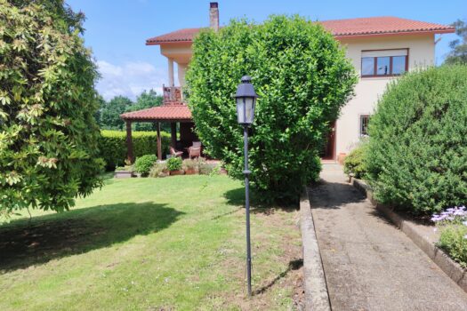 VENDIDO. Se vende casa al lado del embalse de Cecebre