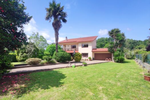 VENDIDO. Se vende casa al lado del embalse de Cecebre