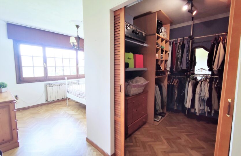 Se vende casa en Cecebre