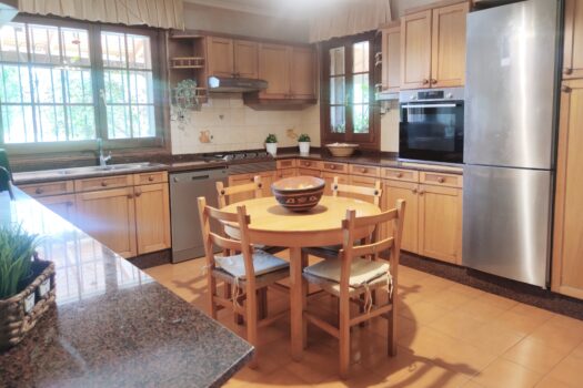 VENDIDO. Se vende casa al lado del embalse de Cecebre