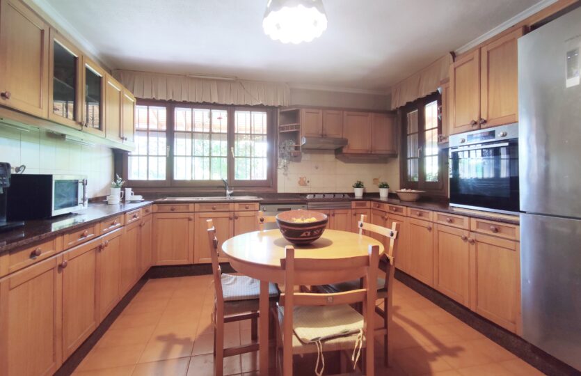 Se vende casa en Cecebre