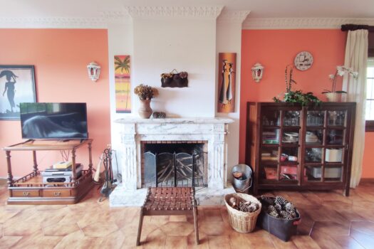 VENDIDO. Se vende casa al lado del embalse de Cecebre