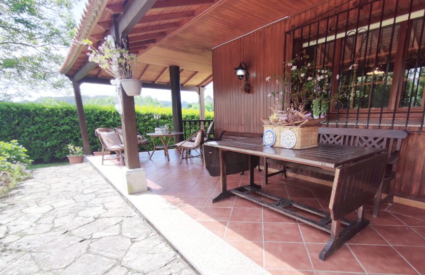Se vende casa en Cecebre