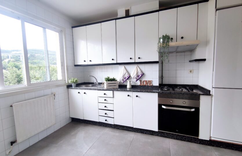 En venta piso en Vilaboa