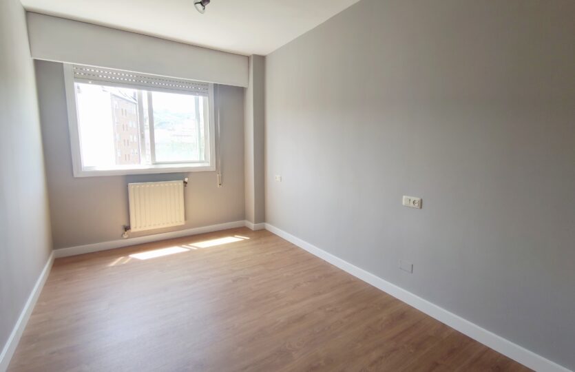 En venta piso en Vilaboa