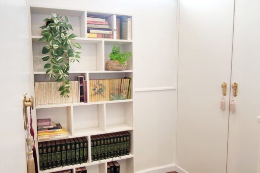 VENDIDO. En venta soleado piso céntrico