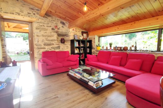 En venta casa de piedra rehabilitada