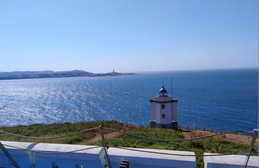 Se vende casa al lado de la playa
