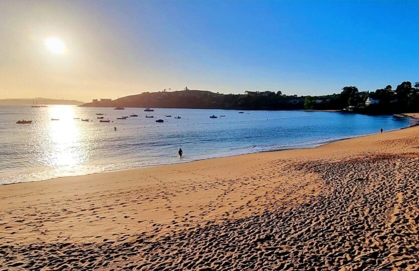 Se vende casa al lado de la playa