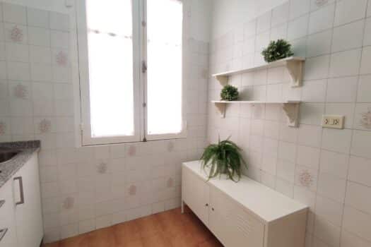 VENDIDO. Se vende bonito piso en pleno centro