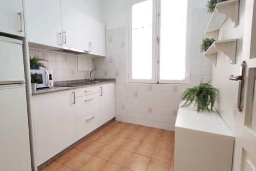 VENDIDO. Se vende bonito piso en pleno centro