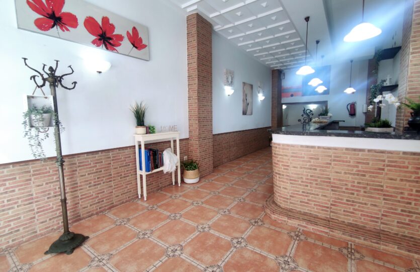 En venta local comercial en Montealto