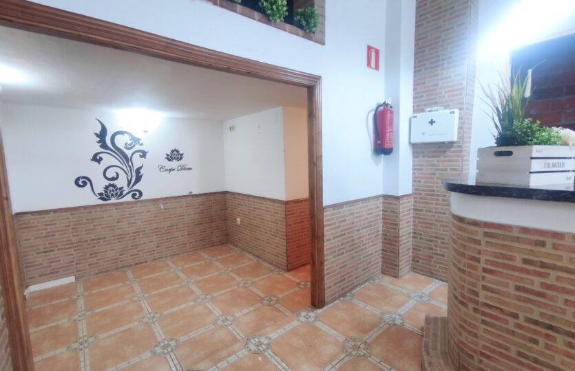 En venta local comercial en Montealto