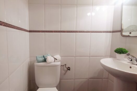 En venta local en Montealto: ideal para loft