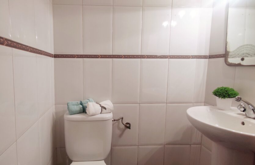 En venta local comercial en Montealto
