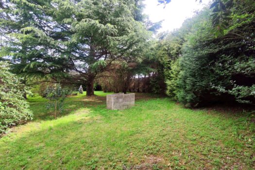 VENDIDO-En venta casa con finca en Oleiros