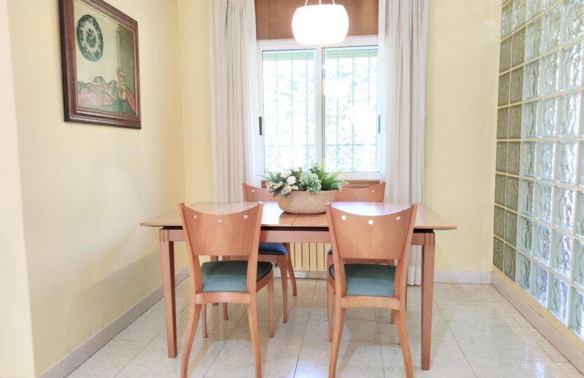 En venta casa en Oleiros