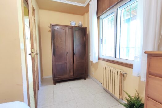 VENDIDO-En venta casa con finca en Oleiros