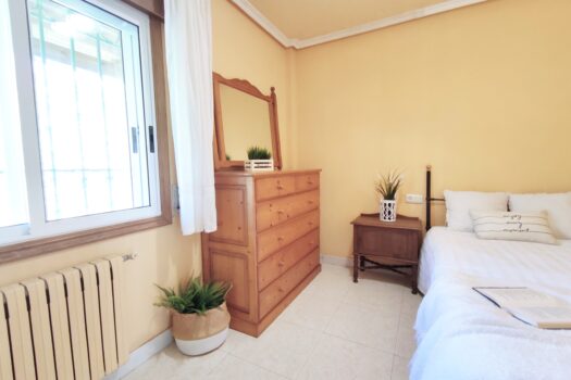 VENDIDO-En venta casa con finca en Oleiros