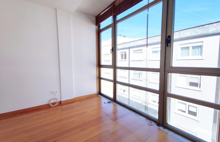 Se vende piso con garaje y trastero