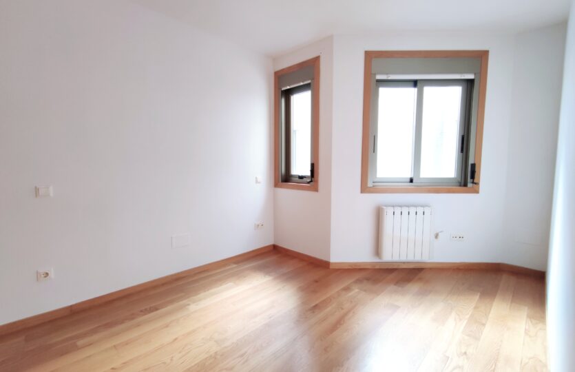 Se vende piso con garaje y trastero